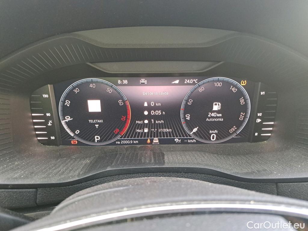  Skoda  Karoq SKODA  / 2021 / 5P / todoterreno 1.5 TSI 110kW (150CV) DSG ACT Ambition #26