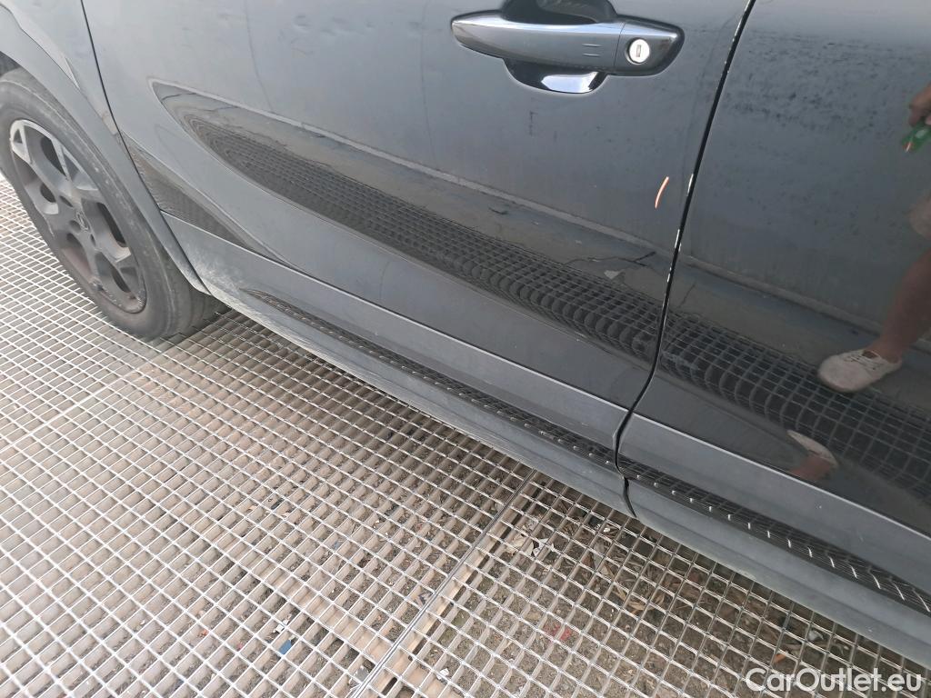 Opel  Mokka OPEL  / 2020 / 5P / todoterreno 1.2 T 96kW (130 CV) Black Edition Auto(SL) #20