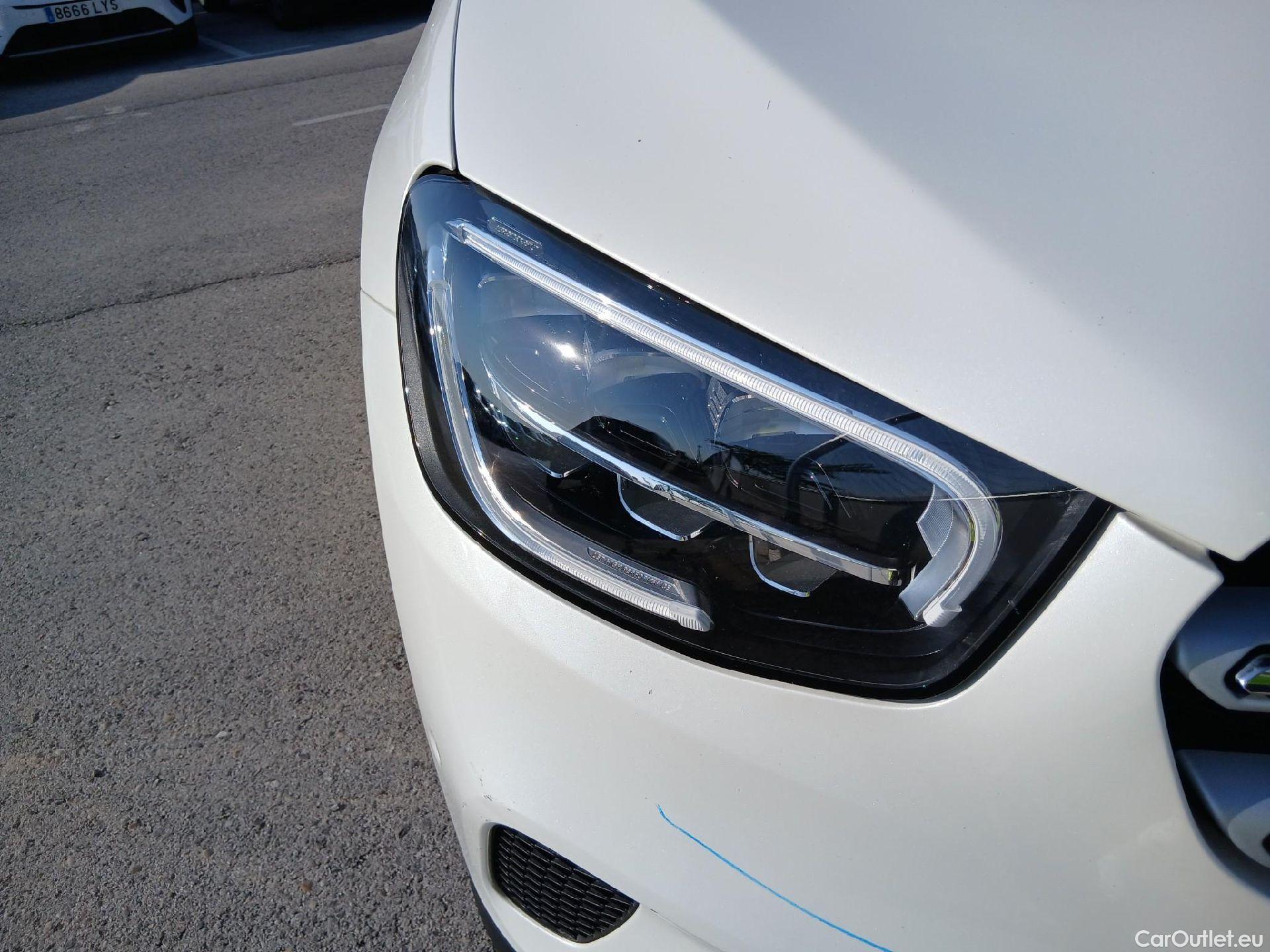  Mercedes  G-Klasee MERCEDES-BENZ Clase GLC / 2019 / 5P / todoterreno GLC 300 de 4MATIC #7