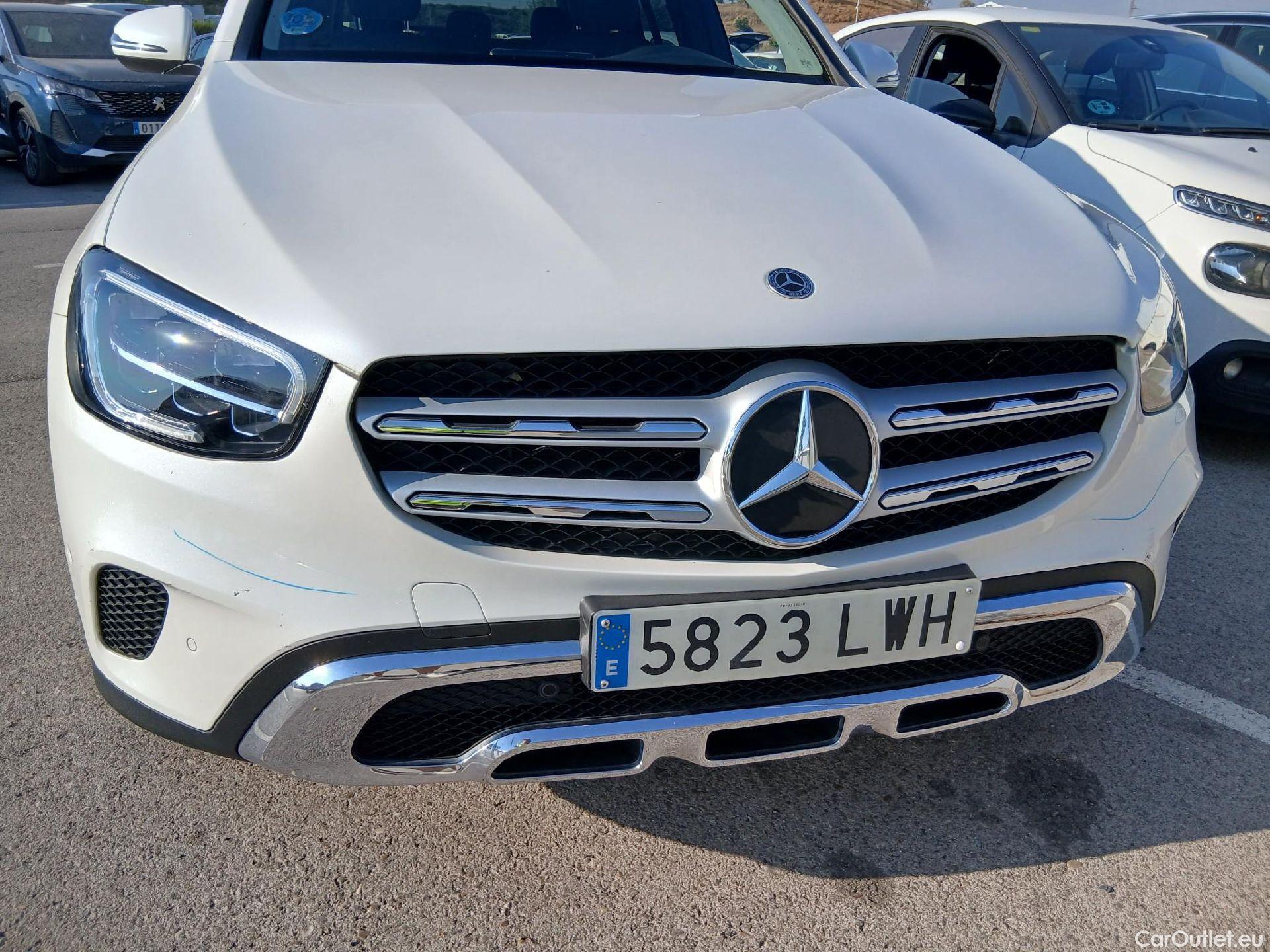  Mercedes  G-Klasee MERCEDES-BENZ Clase GLC / 2019 / 5P / todoterreno GLC 300 de 4MATIC #4