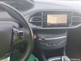  Peugeot  308 PEUGEOT  / 2017 / 5P / berlina con portón 5p Active Pack PureTech 110 S&S (AC) #14