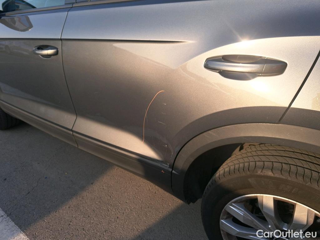  Volkswagen  T-ROC VOLKSWAGEN  / 2017 / 5P / todoterreno Advance 2.0 TDI 85kW (115CV) #5