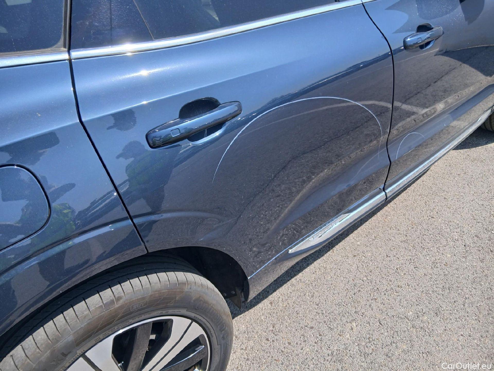  Volvo  XC60 VOLVO  2.0 T6 AWD Recharge Plus Dark Auto #24