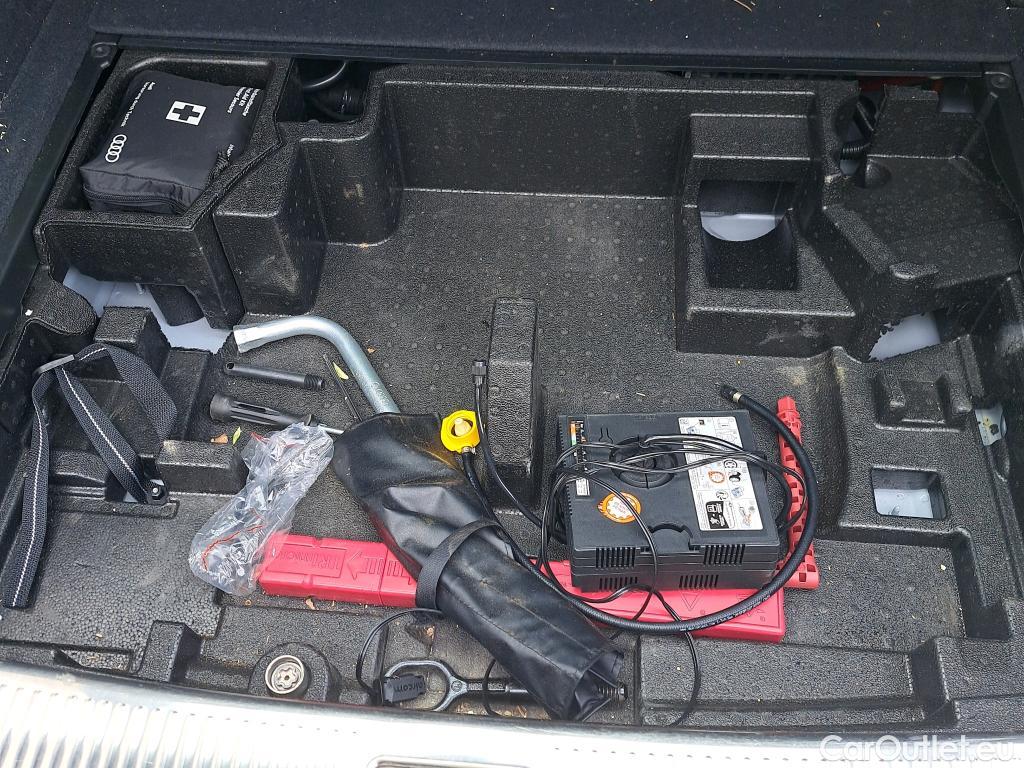  Audi  Q5 AUDI  / 2020 / 5P / todoterreno Advanced 35 TDI 120kW S tronic (AC6) #12