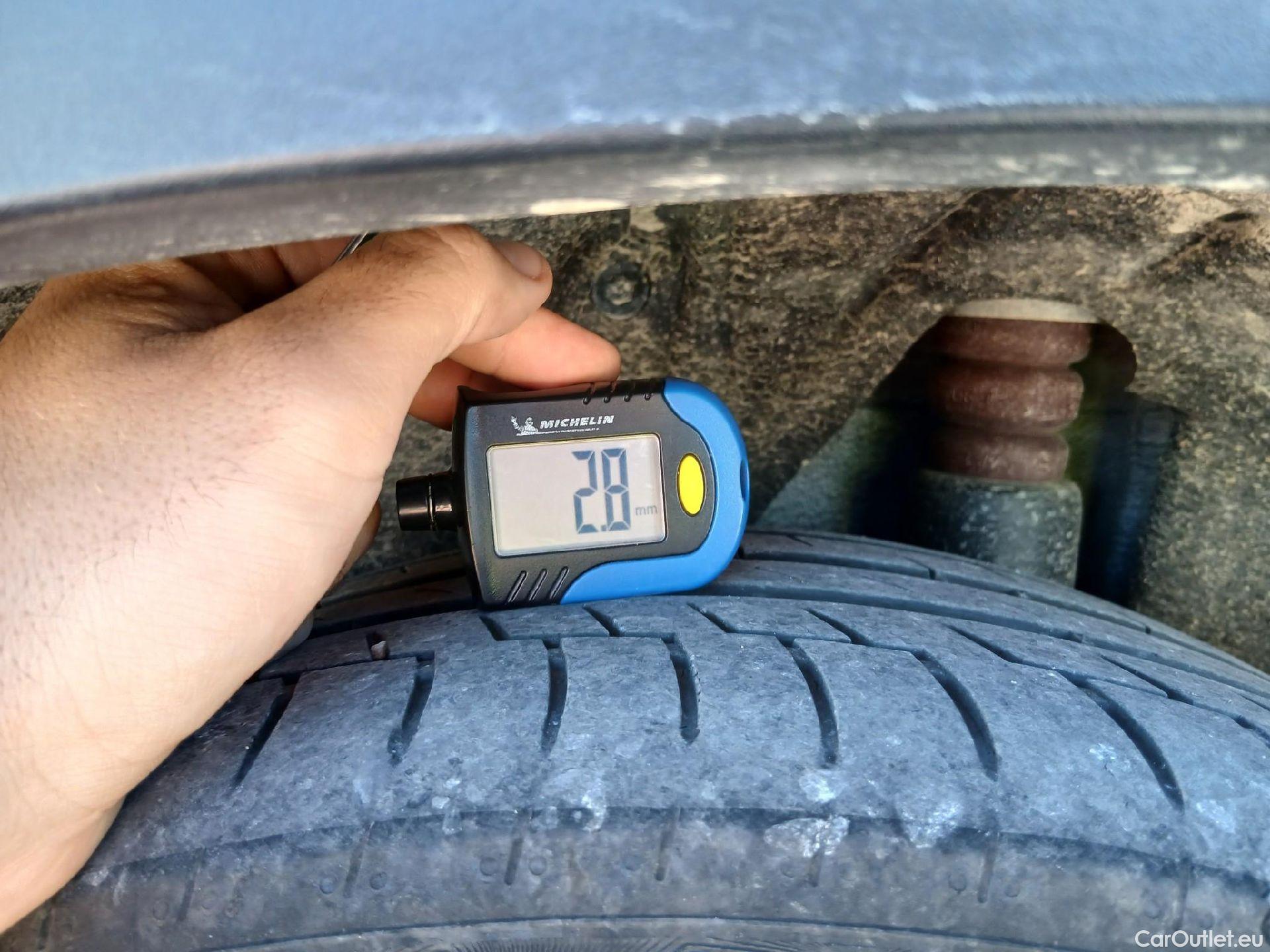  Bmw  X2 BMW  / 2017 / 5P / todoterreno xDrive25e Auto #44