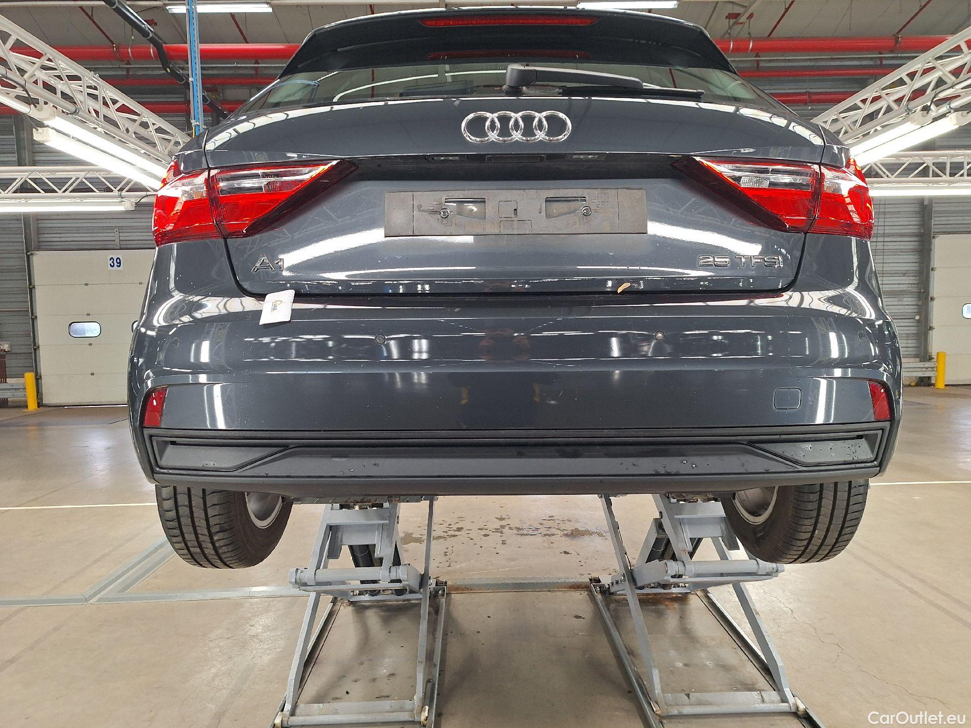  Audi  A1 Sportback Audi, A1 SB '18, Audi  1.0 25 TFSI 70kW S tronic Busine #14