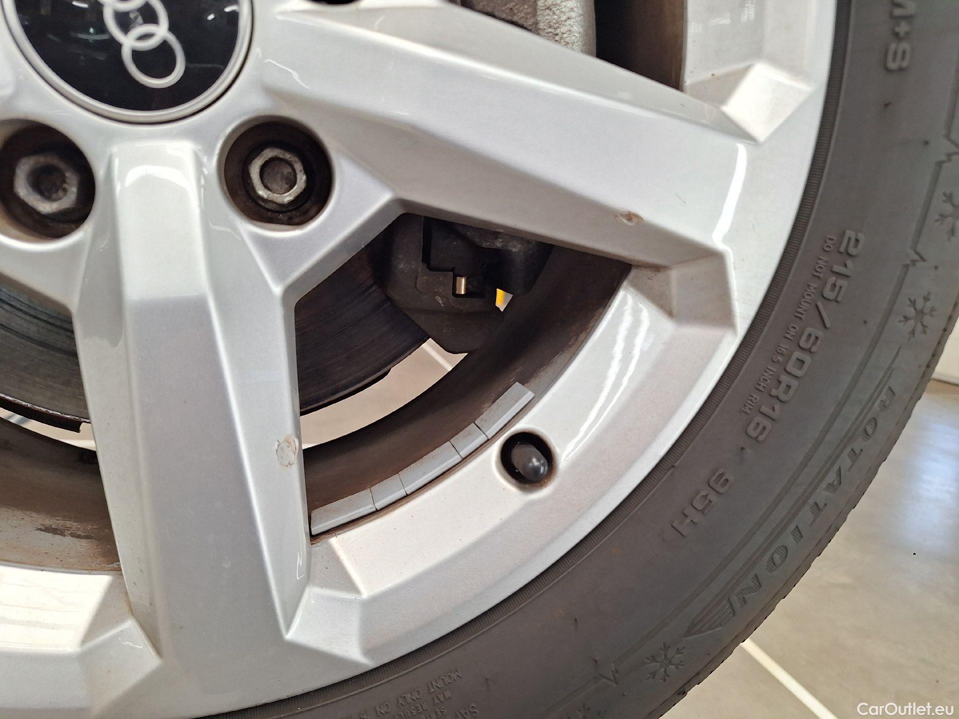  Audi  Q2 Audi,  FL'20, Audi  1.0 30 TFSI 81kW 5d #35