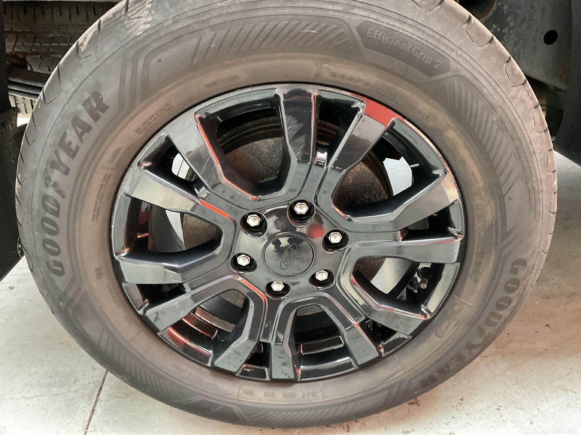  Ford  Ranger Ford, _ FL'19, Ford  2.0 BiT 156kW 4x4 Aut. D-Cab Wildtrak  #31
