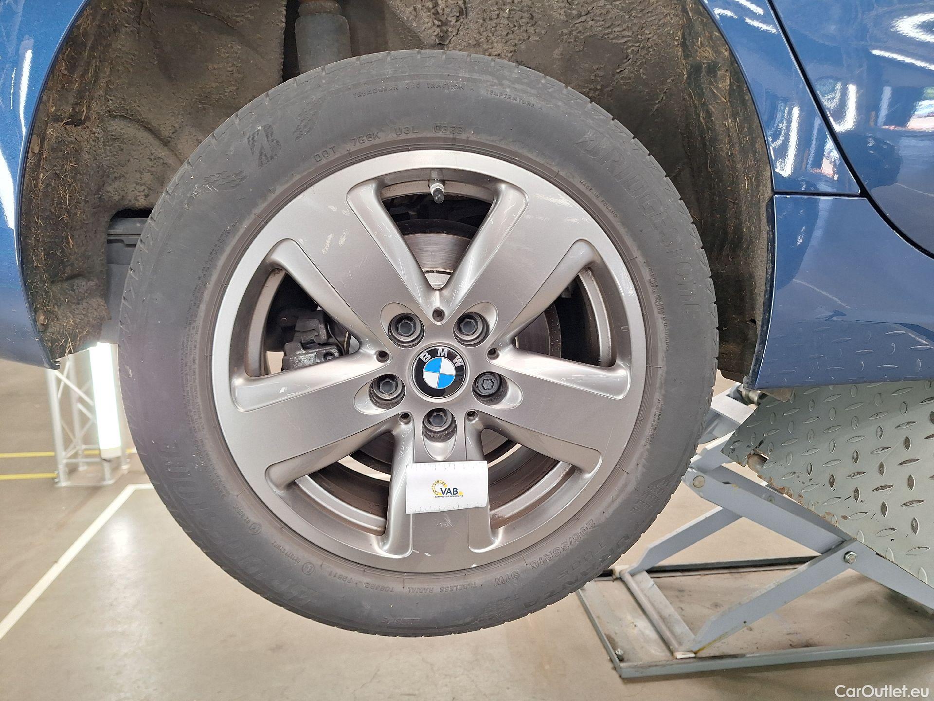  Bmw  Serie 1 BMW, 1-serie '19, BMW 1 Reeks Hatch 116d (85 kW) 5d #34