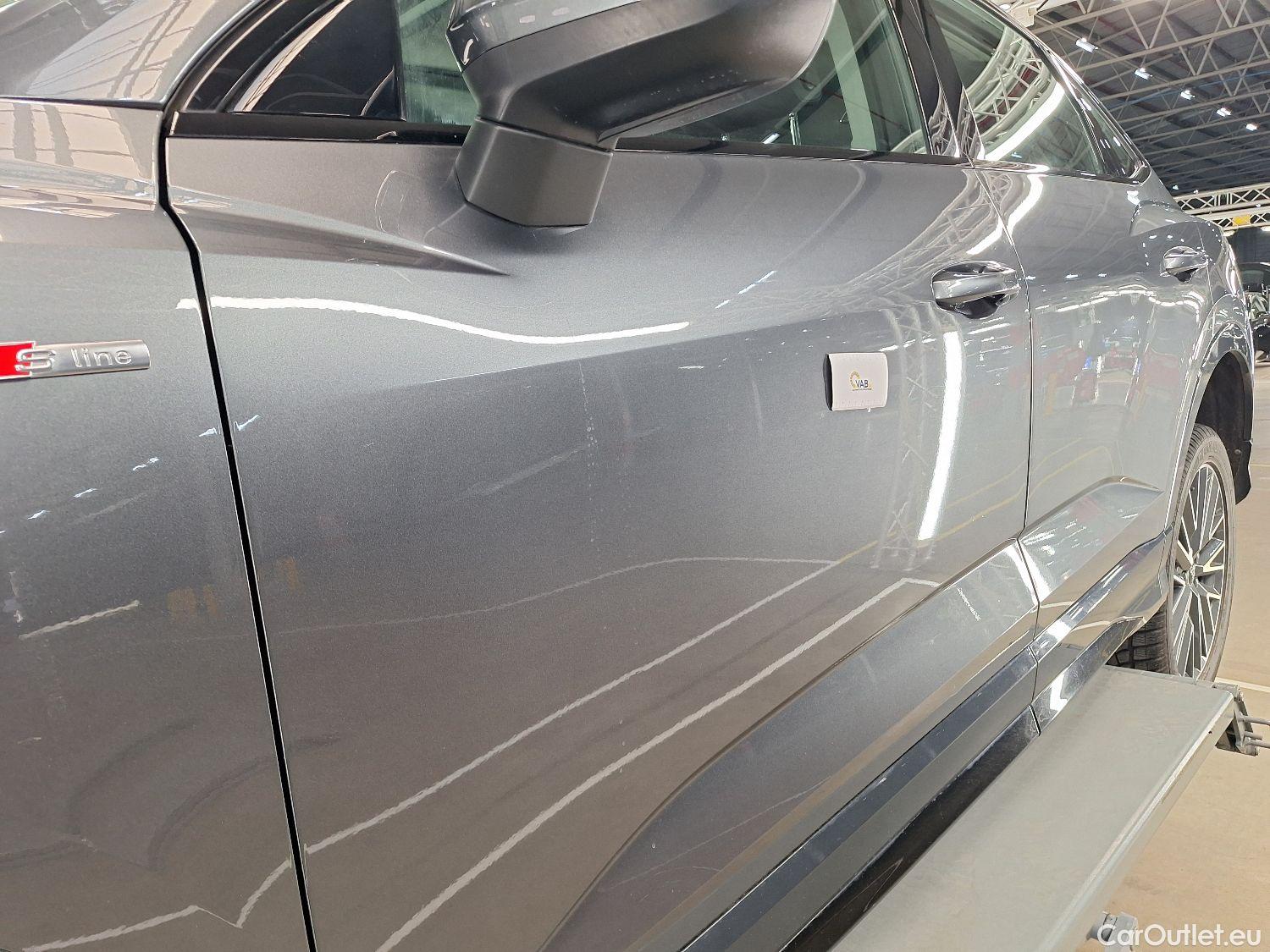  Audi  Q3 Audi,  SB '19, Audi  Sportback 35 TDI S tronic S Line Business  #24