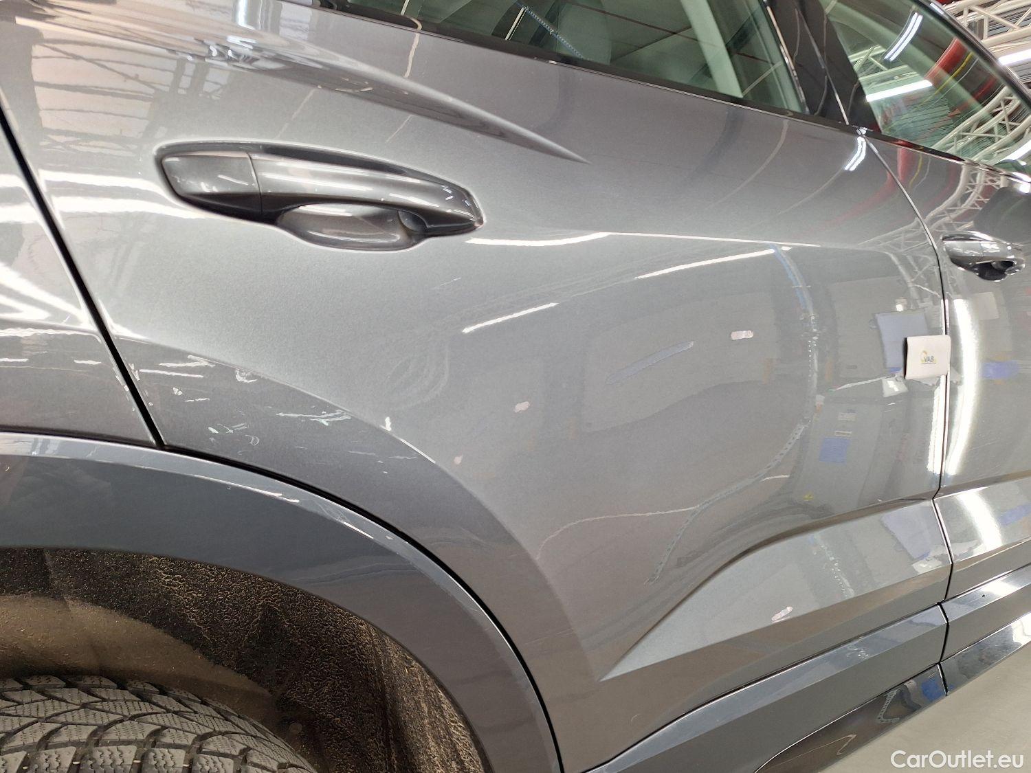  Audi  Q3 Audi,  SB '19, Audi  Sportback 35 TDI S tronic S Line Business  #9