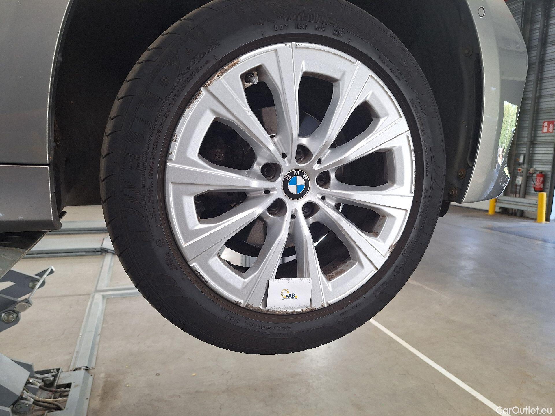  Bmw  Serie 3 BMW, 3-serie Touring '18, BMW 3 Reeks Touring 318dA (100 kW) 5d #57