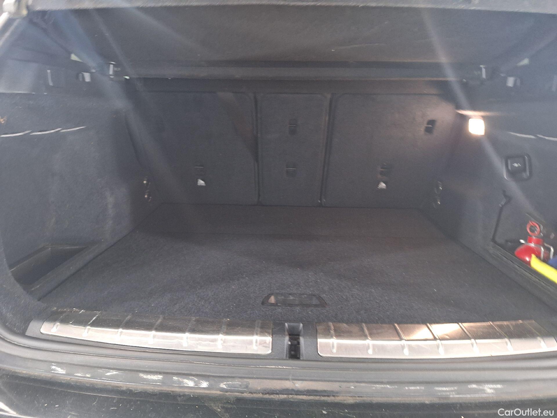  Bmw  X1 BMW,  FL'19, BMW  sDrive18iA (100 kW) 5d #45