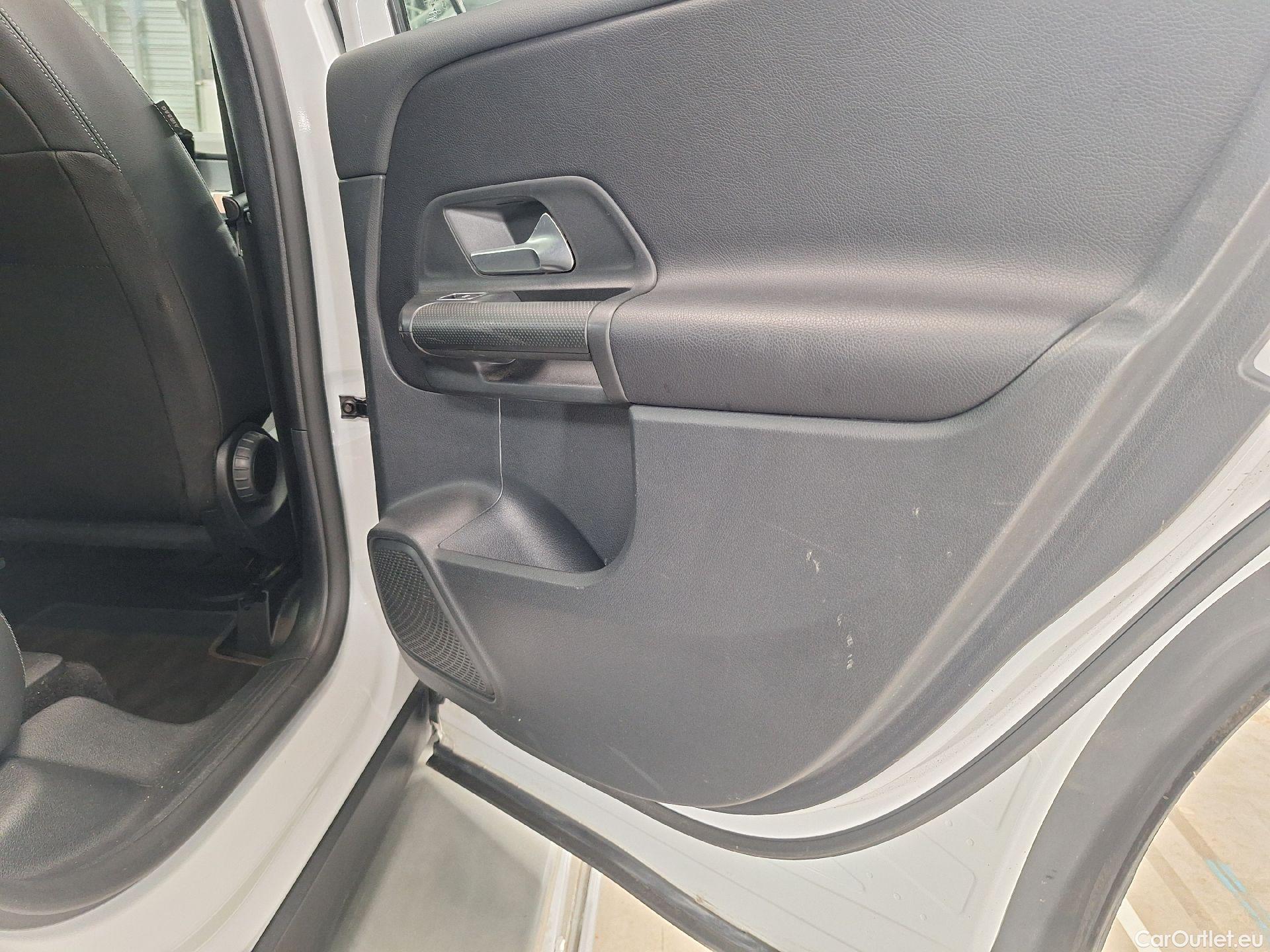  Mercedes  GLB Mercedes,  '19, Mercedes-Benz   180 d Business Solution Esse #18
