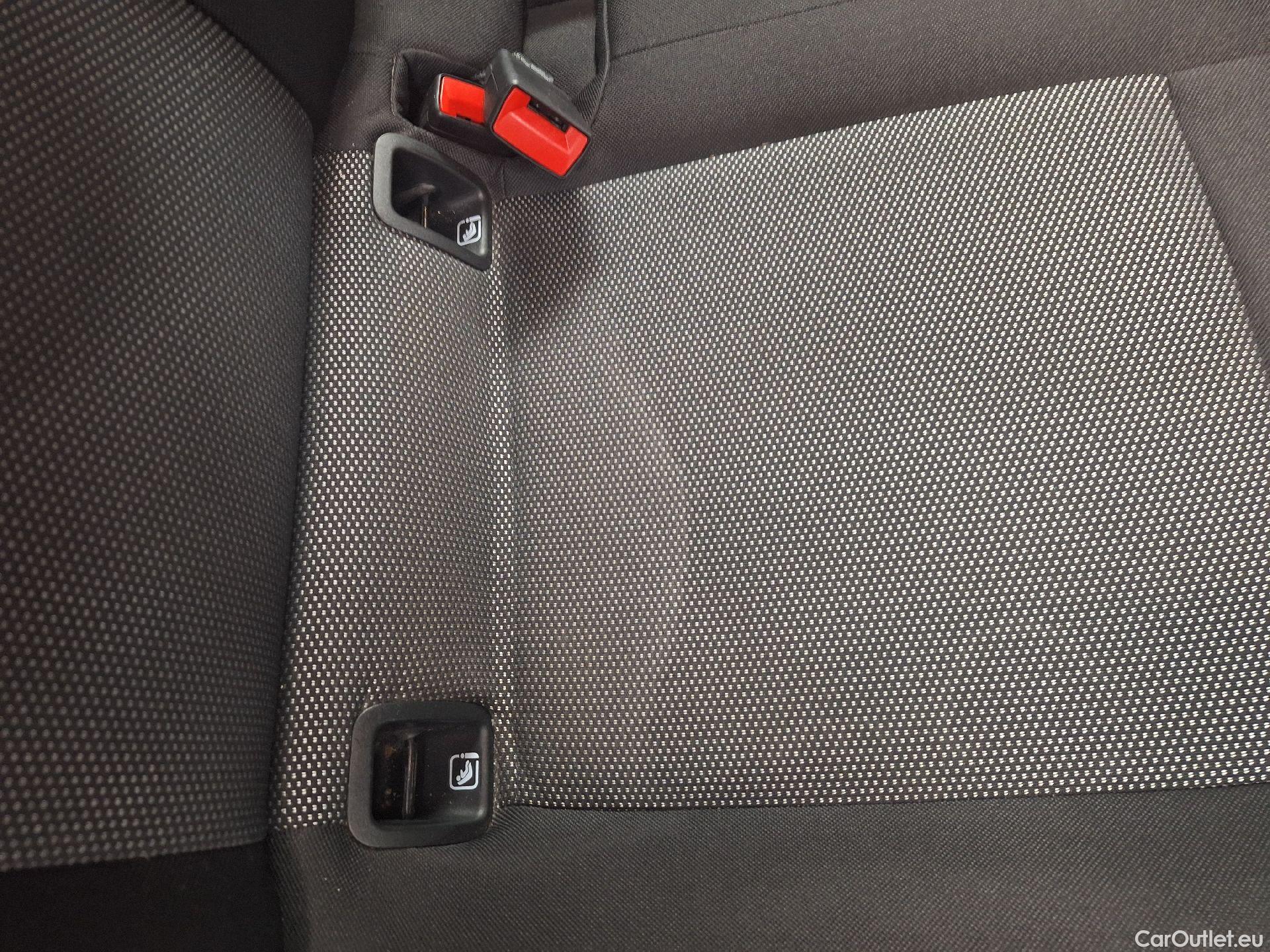  Mercedes  A-Klasse Mercedes, A-Class '18, A 180 d Bus.Solution Aut. #30