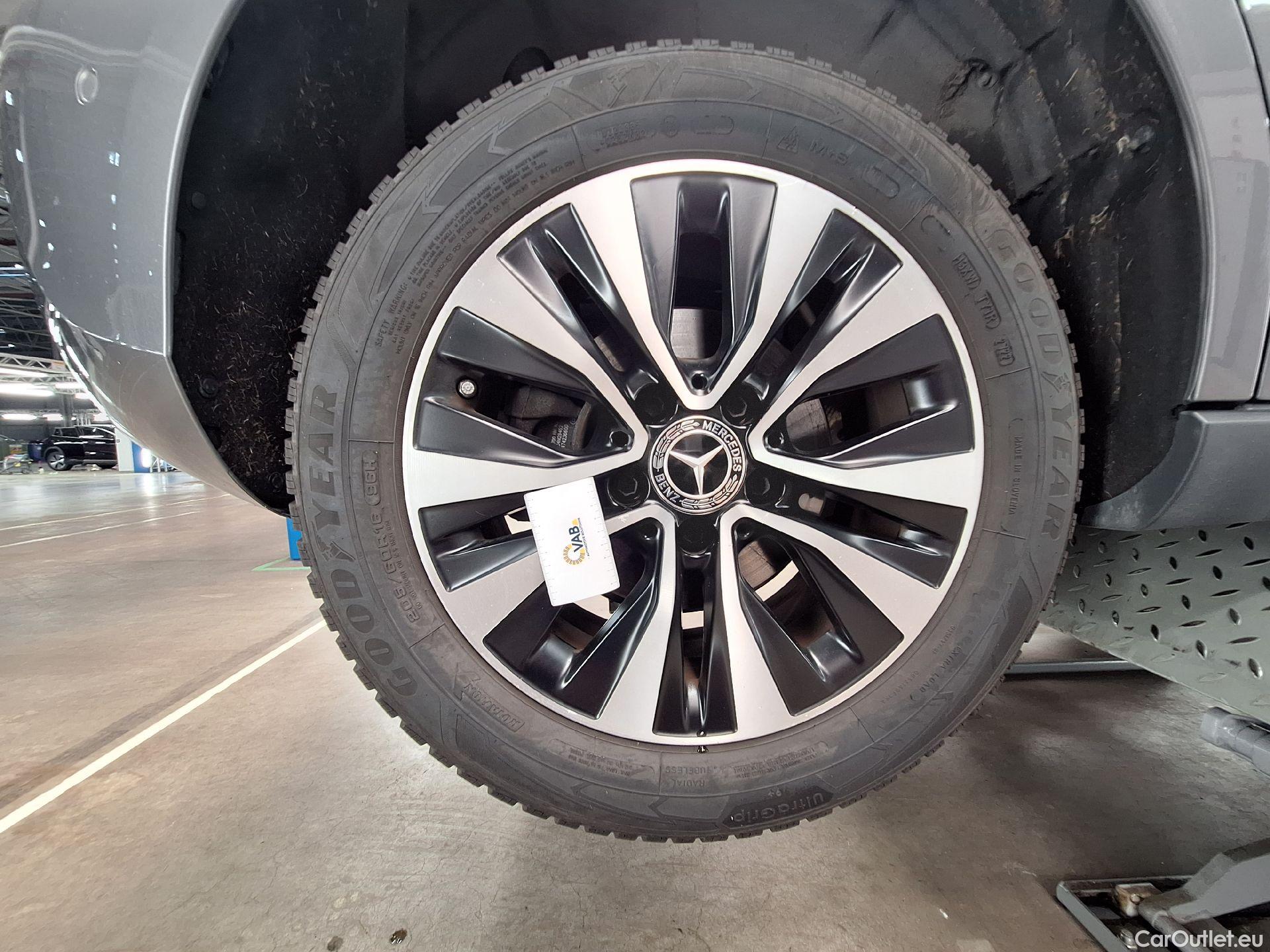  Mercedes  A-Klasse Mercedes, A-Class '18, A 180 d Bus.Solution Aut. #15