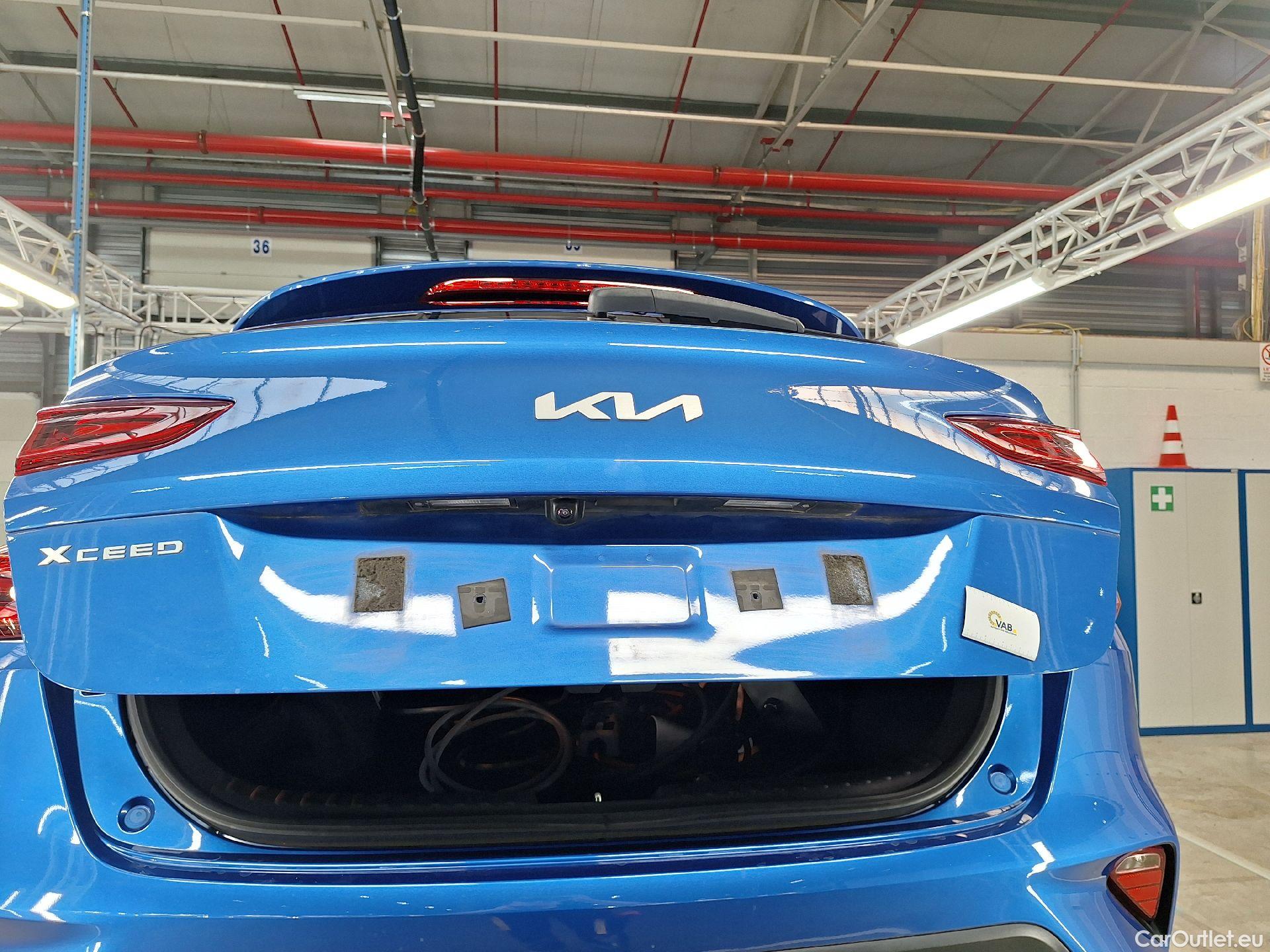  KIA  XCeed Kia,  '19 PHEV, KIA  1.6 GDi PHEV DCT Business Line 5d #29