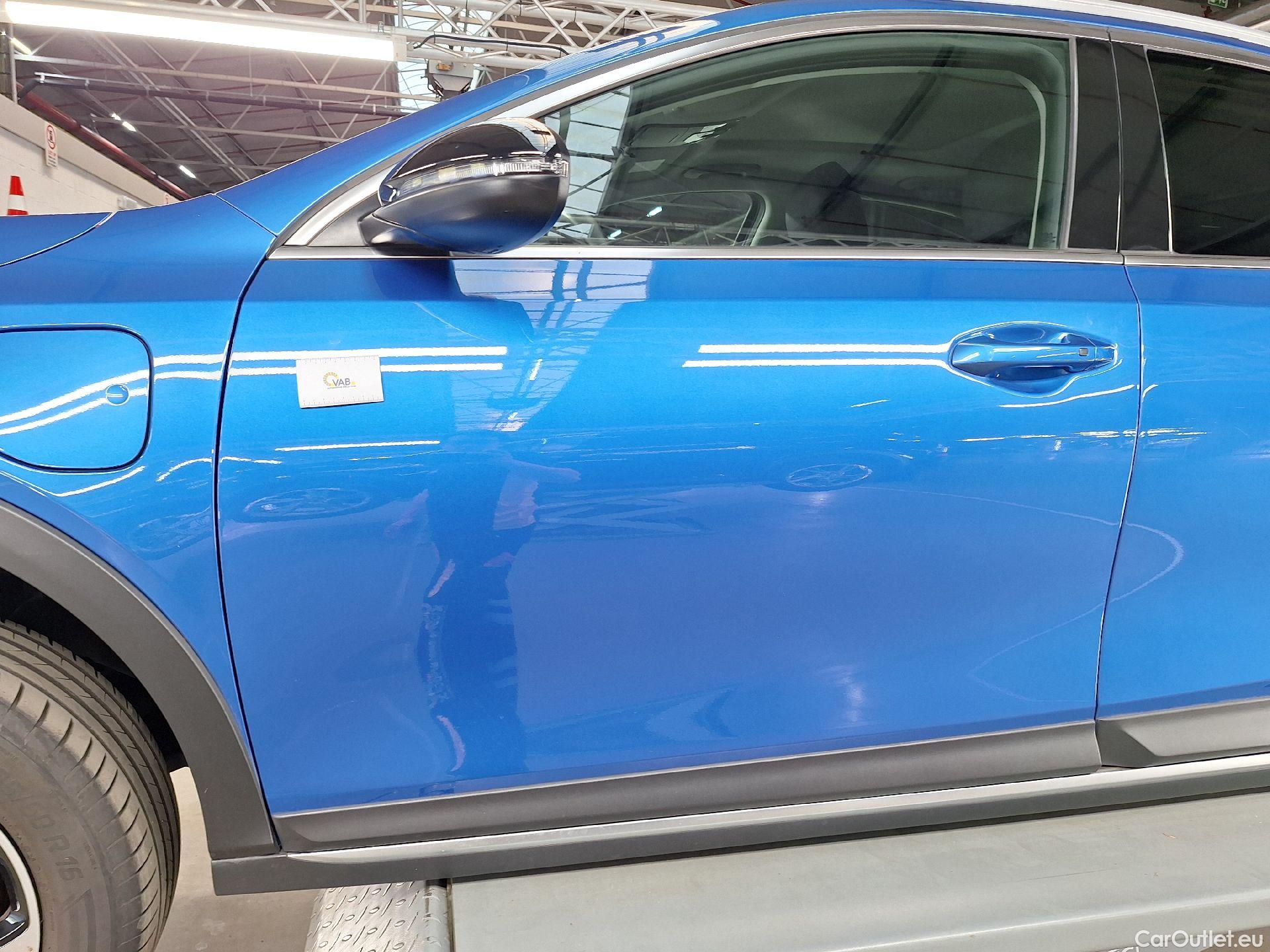  KIA  XCeed Kia,  '19 PHEV, KIA  1.6 GDi PHEV DCT Business Line 5d #18