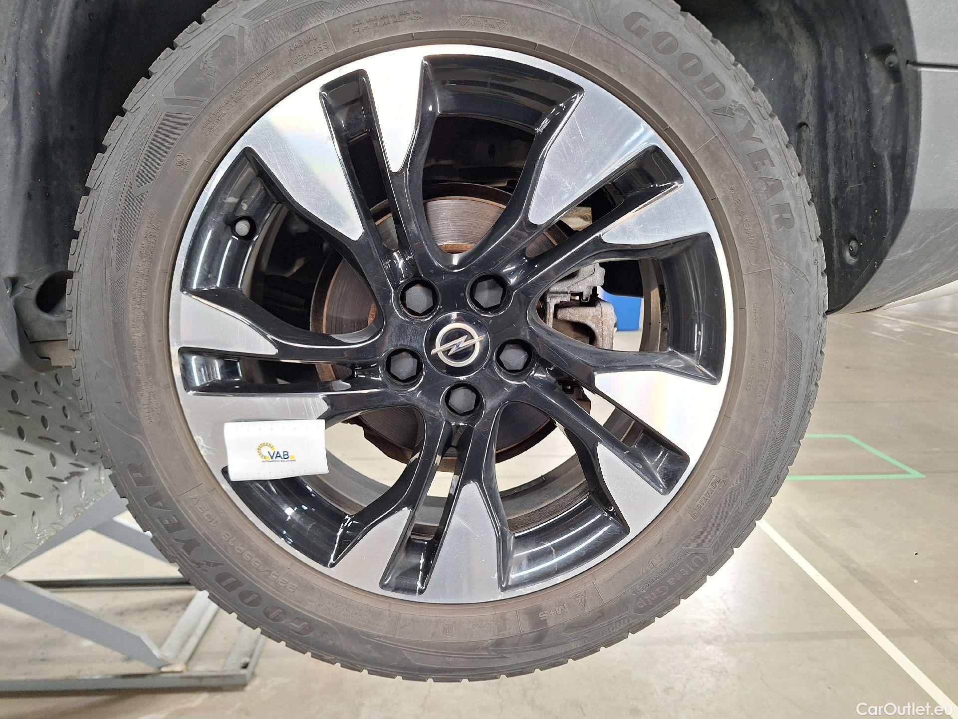  Opel   Grandland X Opel, '17, Opel 1.2 Turbo S/S AT8 Ultimate 5d #26