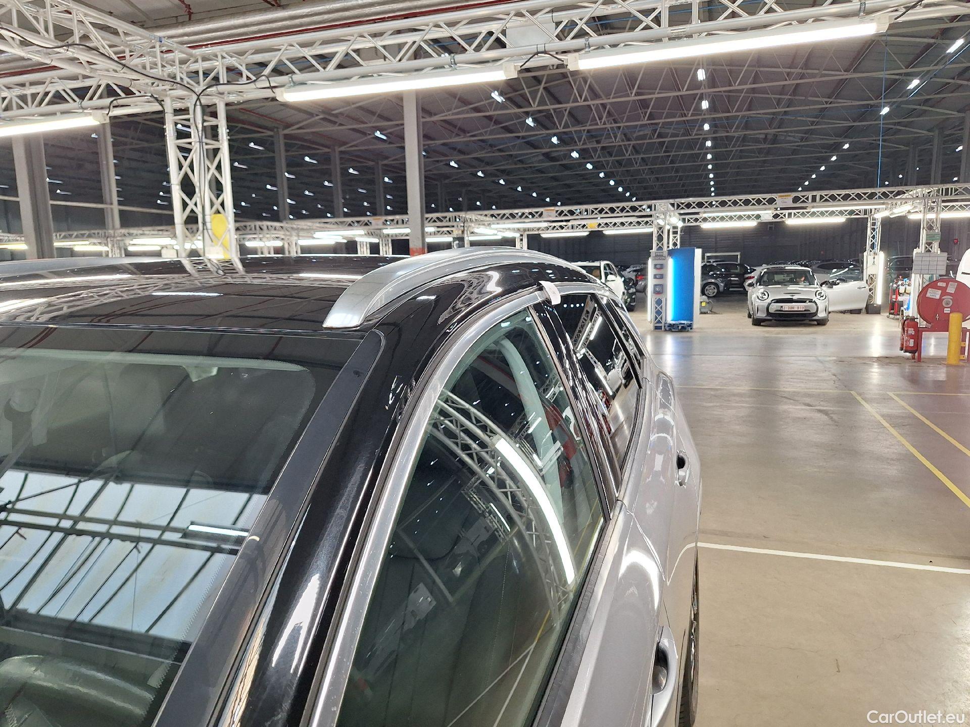  Opel   Grandland X Opel, '17, Opel 1.2 Turbo S/S AT8 Ultimate 5d #10