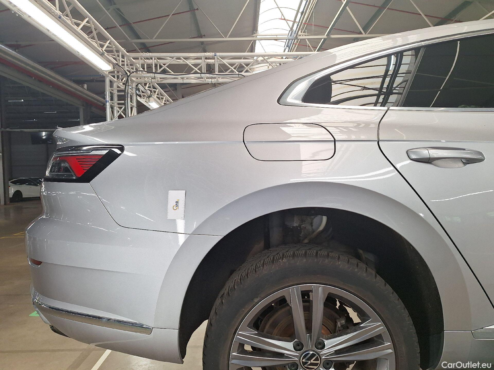  Volkswagen  Arteon VW,  FL'20 PHEV, Volkswagen  1.4 eHybrid DSG R-Line 5d #3