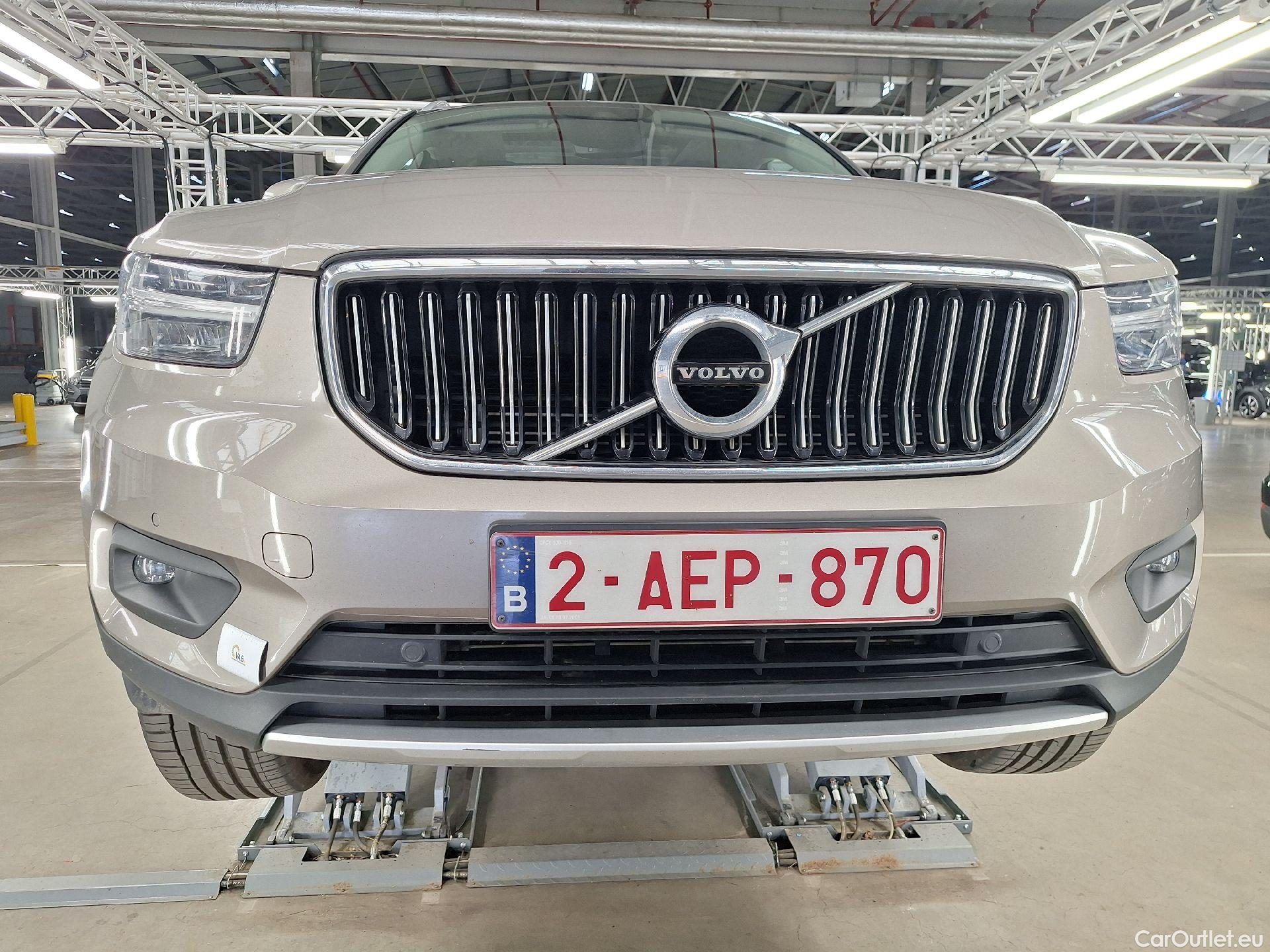 Volvo  XC 40 Volvo, XC40 '17, Volvo XC40 T4 Recharge Geartronic Inscription 5d #20