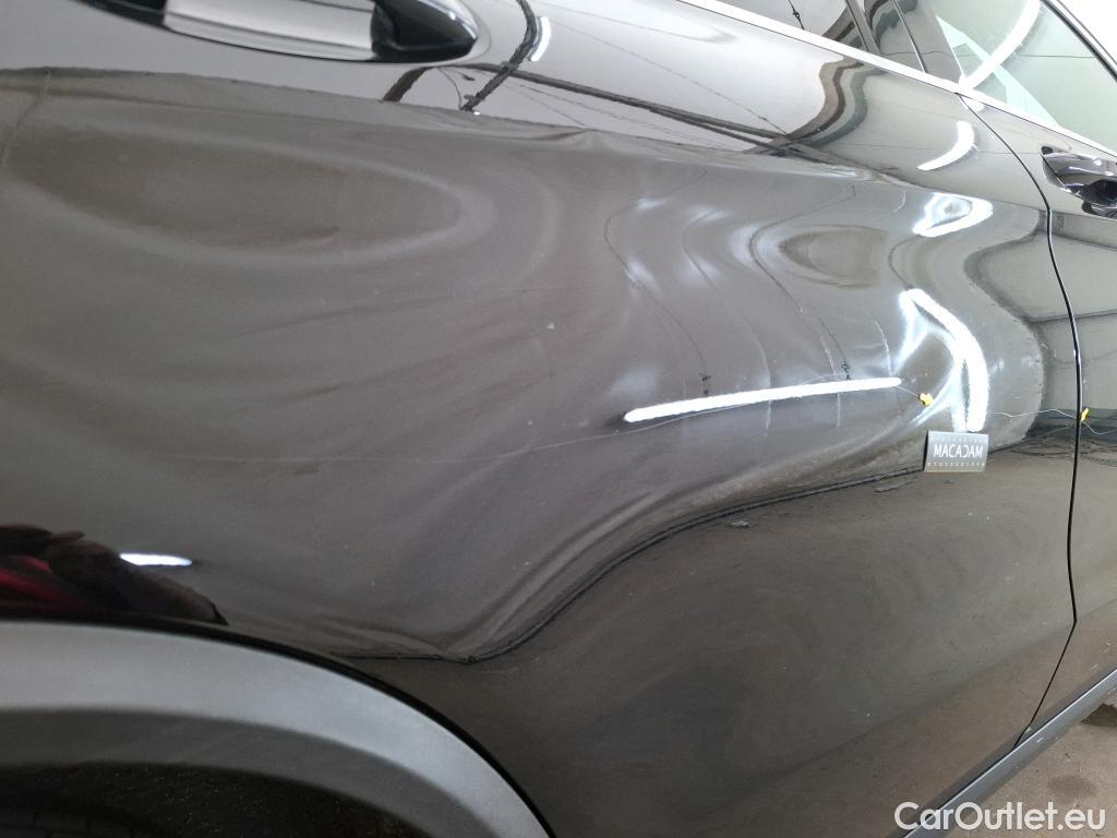  Mercedes  G-Klasee GLC Coupe / 2019 / 5P / Coupé GLC 300 e Business Line 4Matic #8