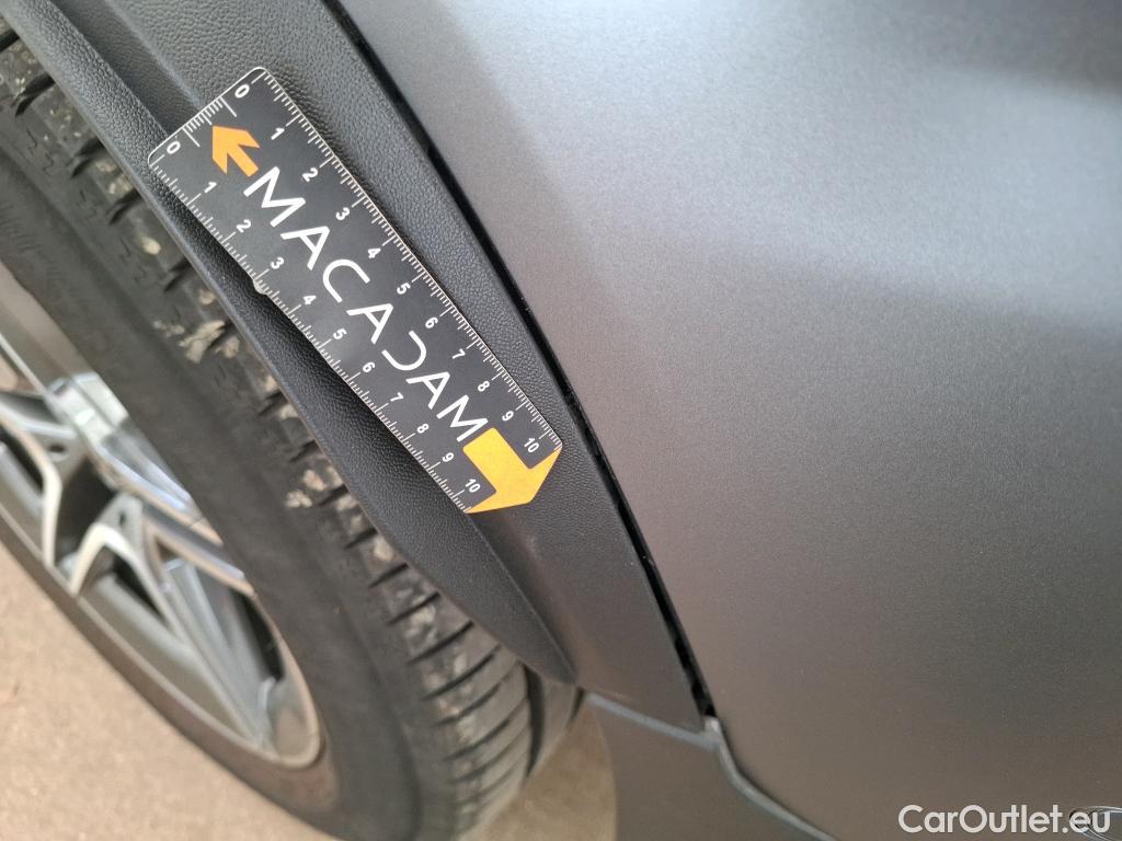  Mercedes  G-Klasee MERCEDES-BENZ GLC Coupe / 2019 / 5P / Coupé GLC 300 e AMG Line 4Matic #13
