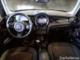  Mini  Cooper MINI MINI / 2021 / 5P / BERLINA  CLASSIC AUTO #3