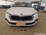  Skoda  Octavia SKODA  WAGON / 2020 / 5P / STATION WAGON 2.0 TDI EVO 110KW STYLE DSG #25
