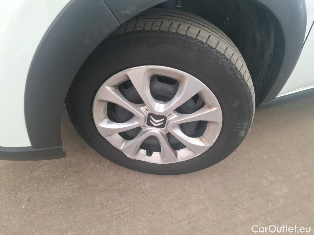  Citroen  C3  Société Feel Business R 1.5 BlueHDI 100CV BVM6 6E #9