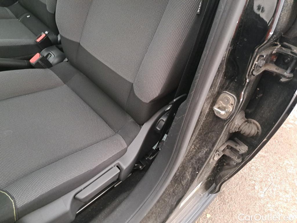  Citroen  C3  Société Feel Business R 1.2 PureTech 80CV BVM5 E6 #11