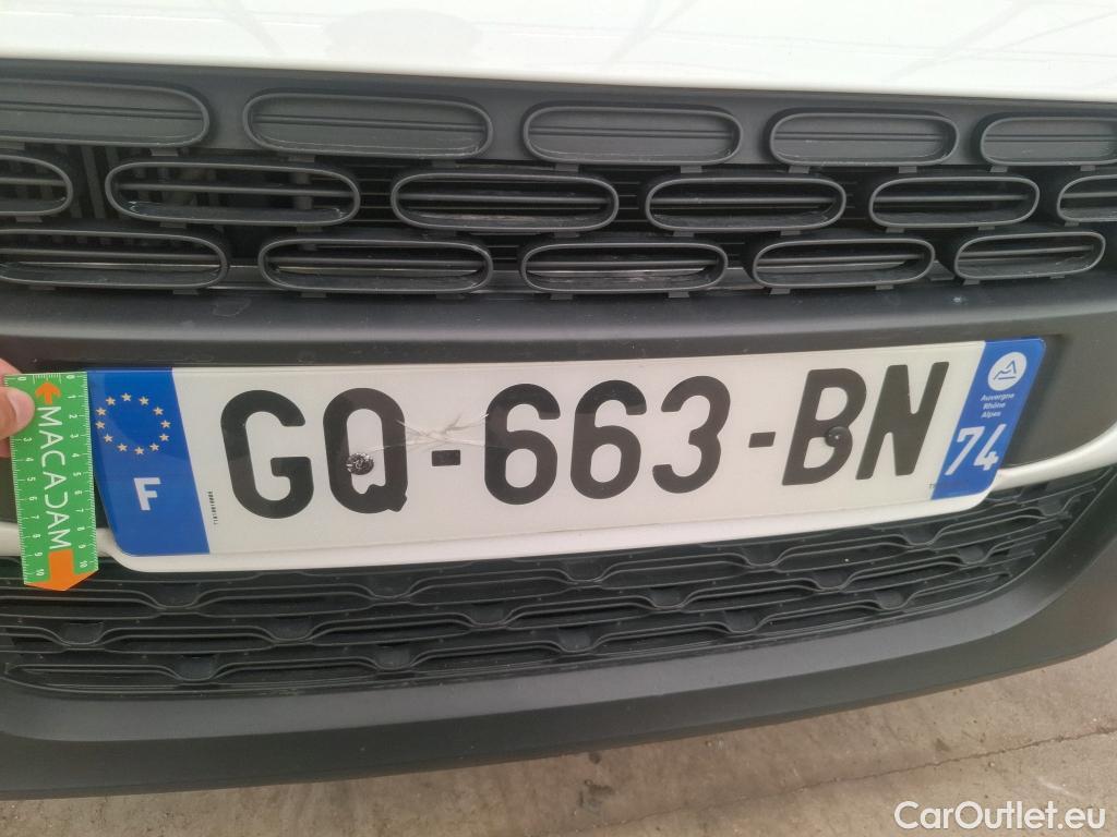  Citroen  C3  Société Feel Business R 1.5 BlueHDI 100CV BVM6 6E #16