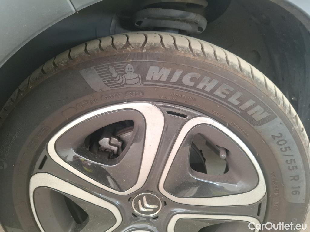  Citroen  C3  Plus 1.2 PureTech 80CV BVM5 6E #21