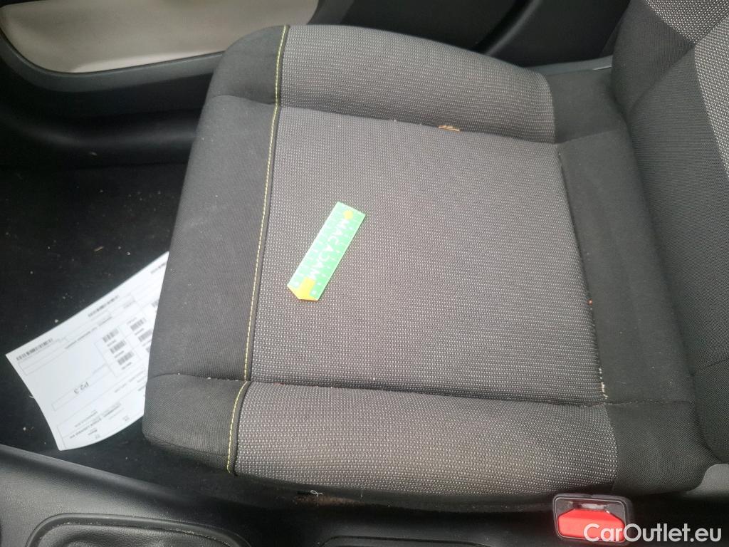  Citroen  C3  Société Feel Business R 1.5 BlueHDI 100CV BVM6 6E #19