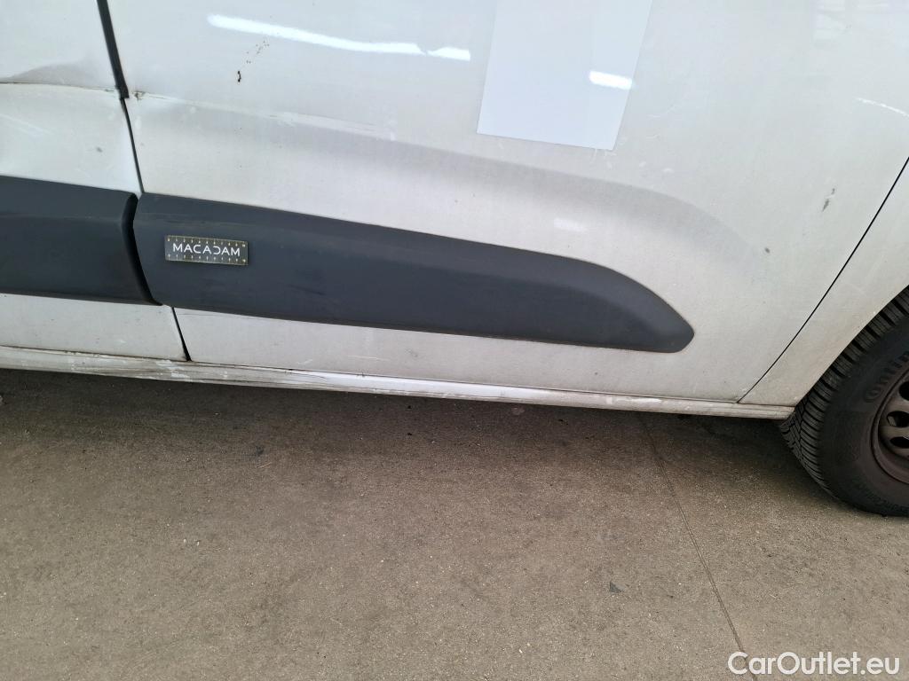  Citroen  Berlingo  Fourgon Worker M 1000 1.2 PureTech 130CV BVA8 E6d #41