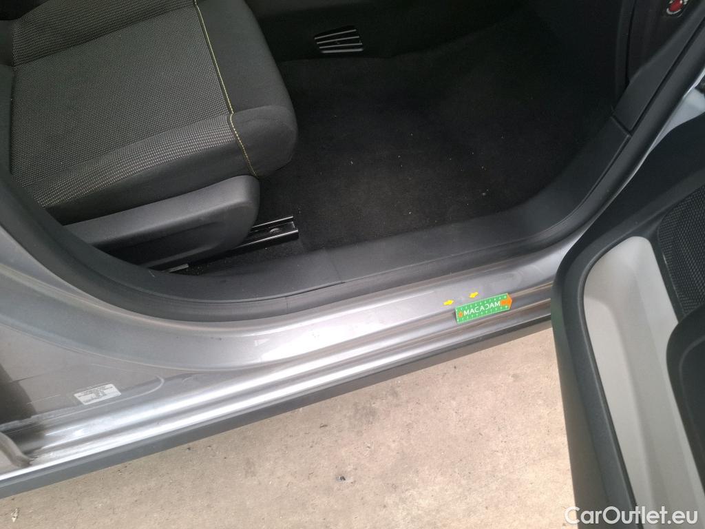  Citroen  C3  Plus 1.2 PureTech 80CV BVM5 6E #6