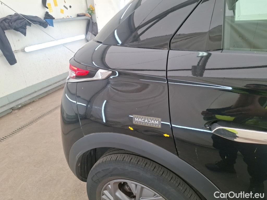  Citroen  DS3 3 Crossback Business 1.2 PureTech 130CV BVA8 E6d #1