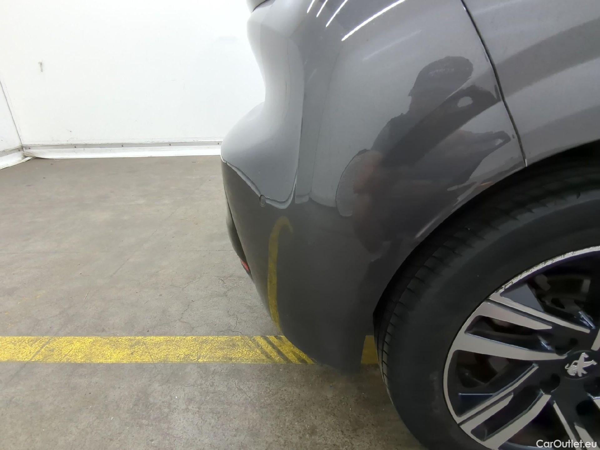  Peugeot  208  Allure Pack 1.2 PureTech 100CV BVM6 E6d #17