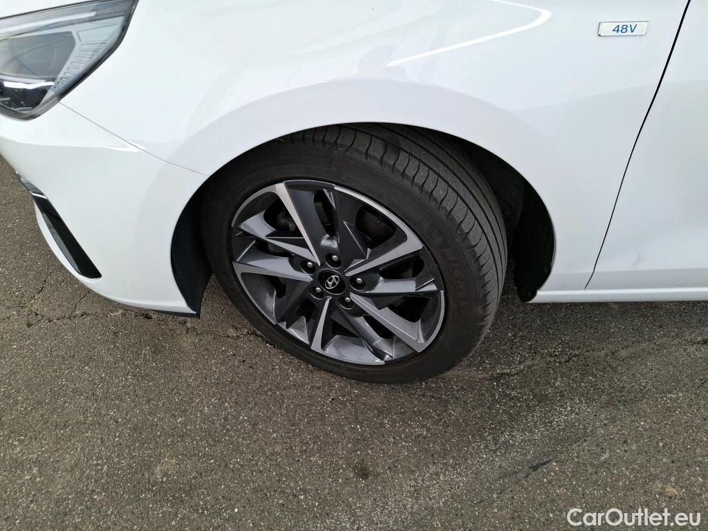  Hyundai  i30 HYUNDAI  Sport Wagon / 2020 / 5P / Break 1.0 T-GDI 120 DCT-7 MHEV CREATIVE SW #4