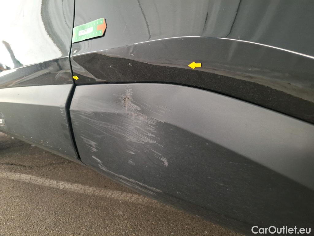  Citroen  C4  X Feel Pack 1.2 PureTech 130CV BVA8 6E #3