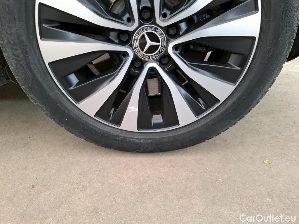  Mercedes  A-Klasse MERCEDES-BENZ Classe A Compact / 2018 / 5P / Berline A 250 e Business Line 8G-DCT #11