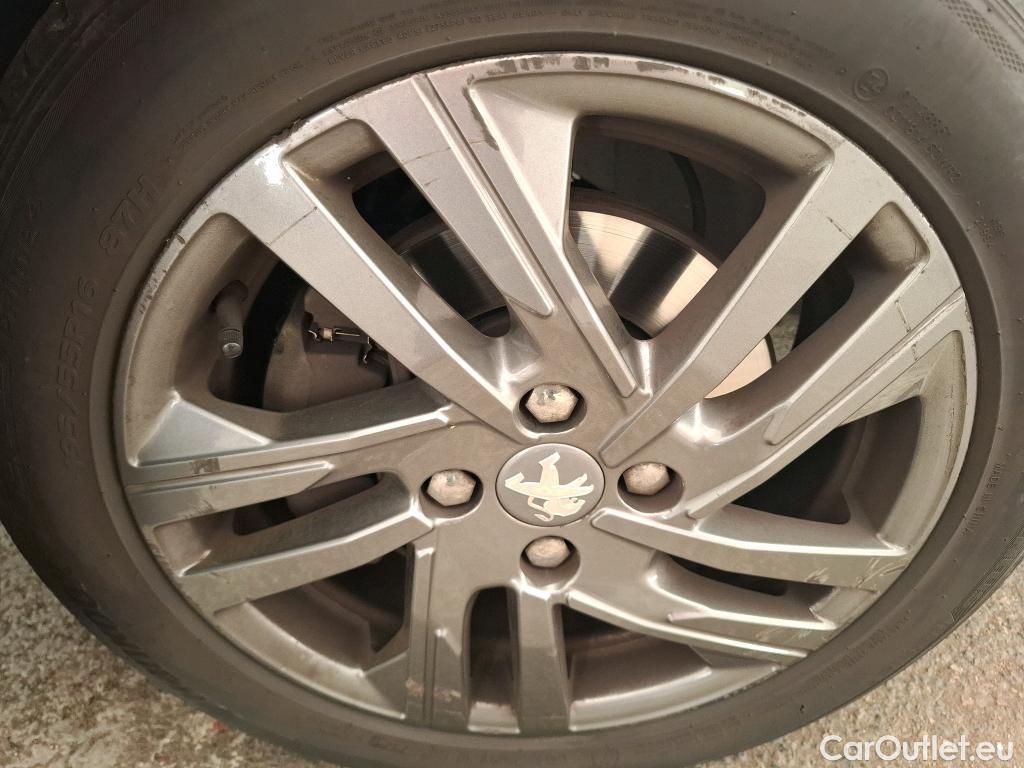  Peugeot  208  Active Pack 1.2 PureTech 100CV BVM6 E6d #23