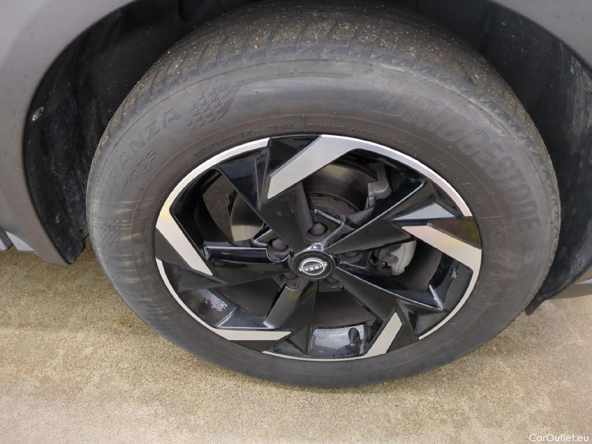  Nissan  Juke NISSAN  / 2019 / 5P / Crossover Hybrid 143 Business+ #8