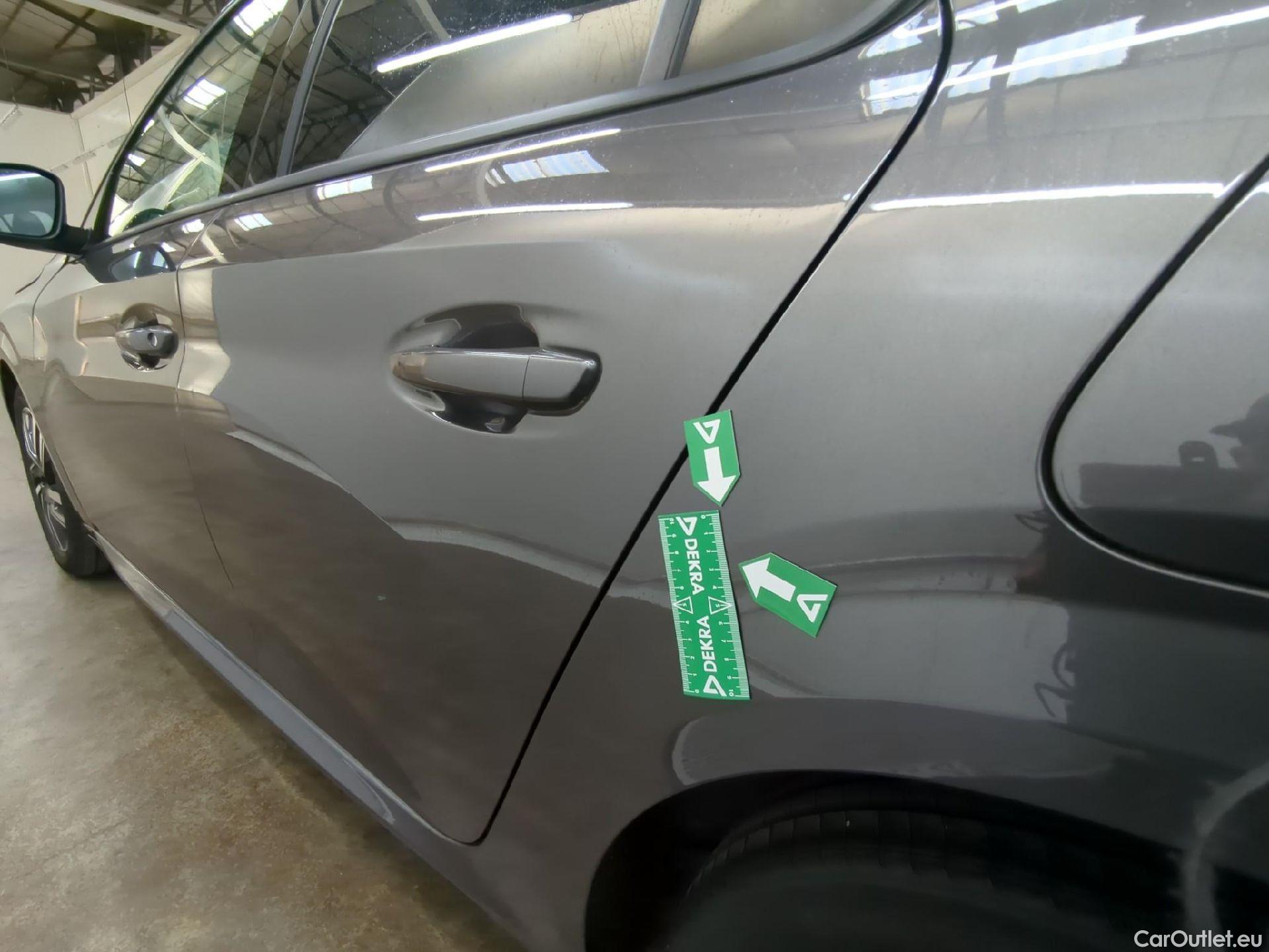  Peugeot  208  Allure Pack 1.2 PureTech 100CV BVM6 E6d #13