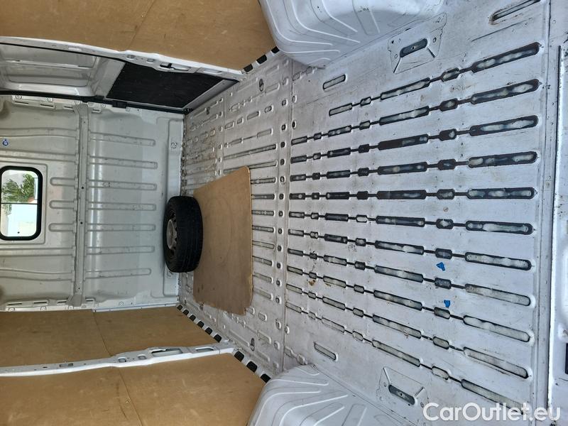  Fiat  Ducato   LCV 28 (290)(09.2019->)  2.2MTJ 140 33 L3H2 4d #25