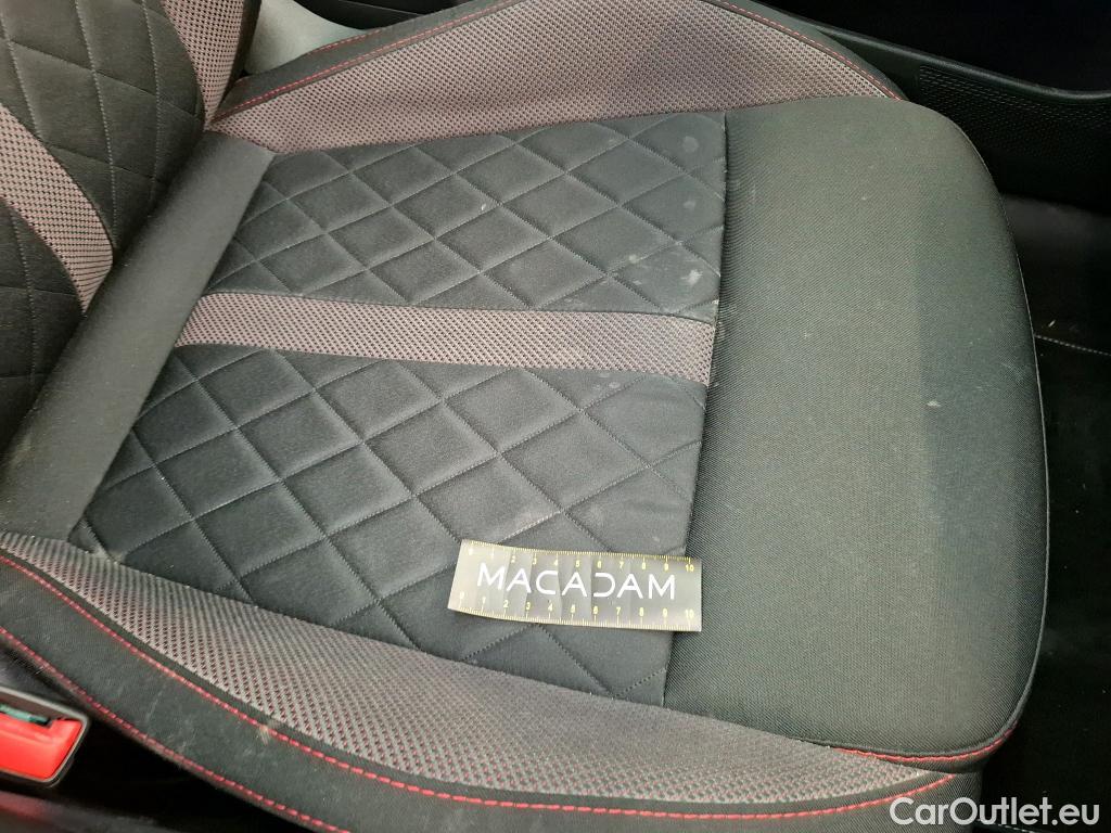  Skoda  Octavia  Break RS 2.0 TDI 200CV BVA7 E6d #31