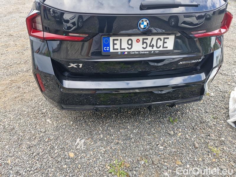  Bmw  X1  (2022)  xDrive30e AT 5d #9