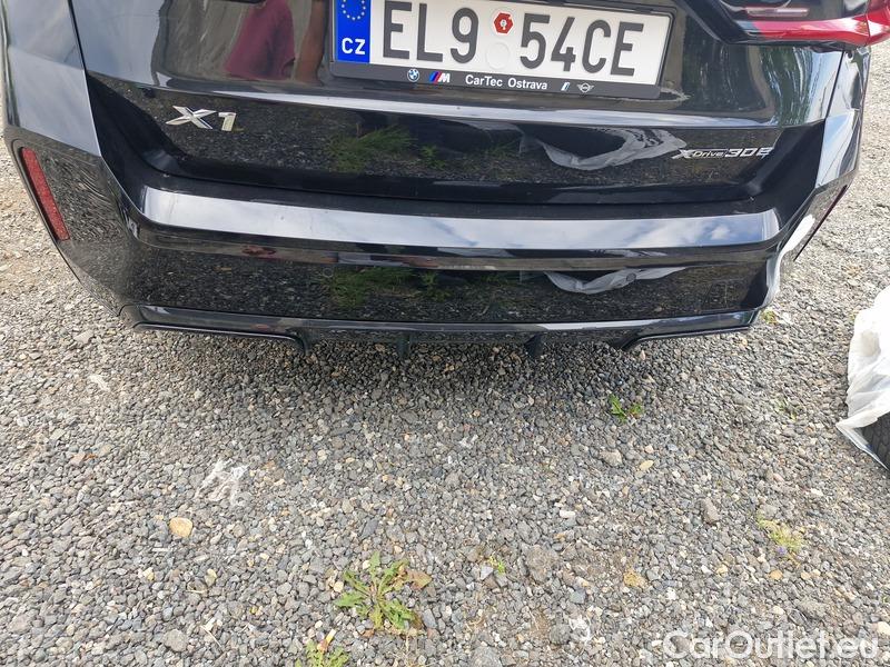  Bmw  X1  (2022)  xDrive30e AT 5d #10