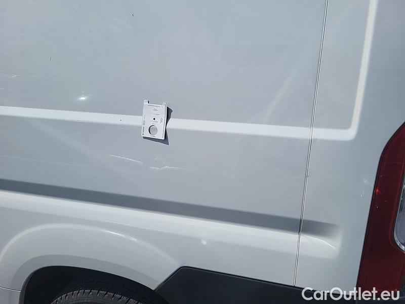  Fiat  Ducato   LCV 28 (290)(09.2019->)  2.2MTJ 140 33 L3H2 4d #17